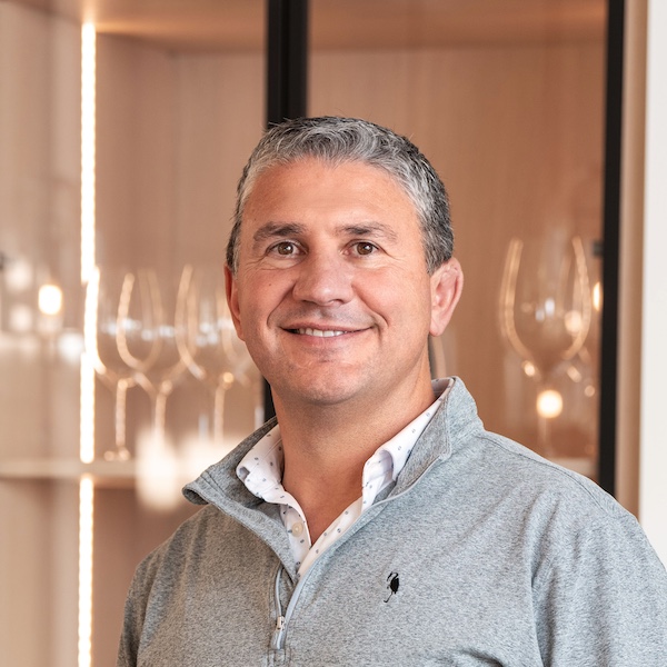 Profile Photo of Chomo Santana an experienced builder at Teal Point Homes